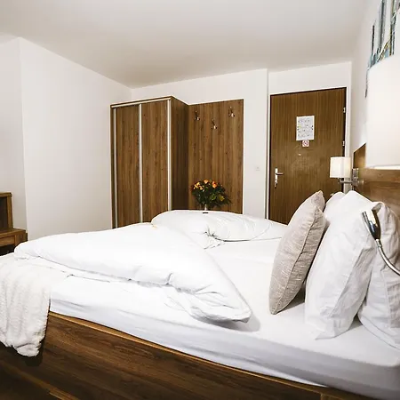 Hotel Roemerhof 3*