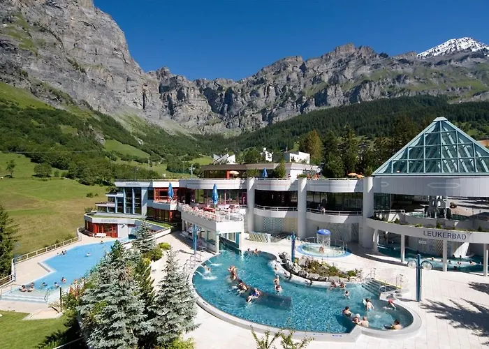 罗密霍夫酒店 酒店 3*