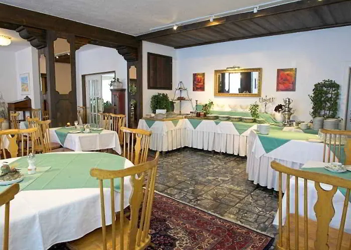 罗密霍夫酒店 酒店 3*